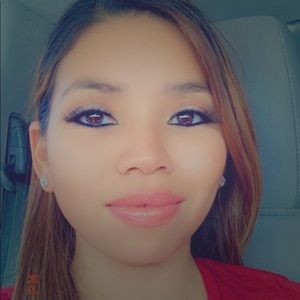 Meet your Posher, Reina